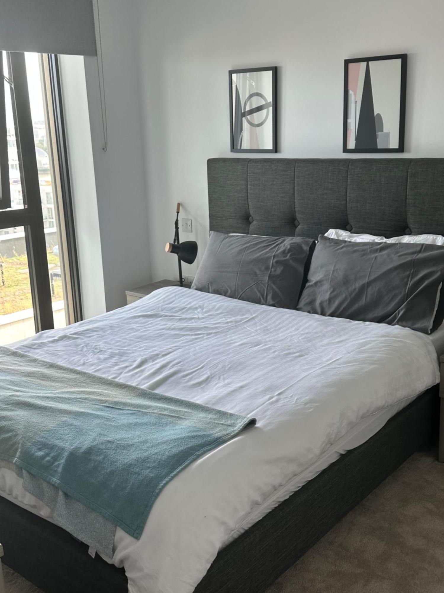 Spacious Modern 1 Bed Apartment. Λονδίνο Εξωτερικό φωτογραφία